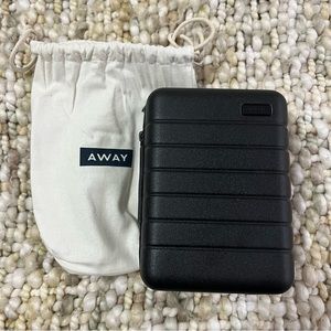 Away mini suitcase black